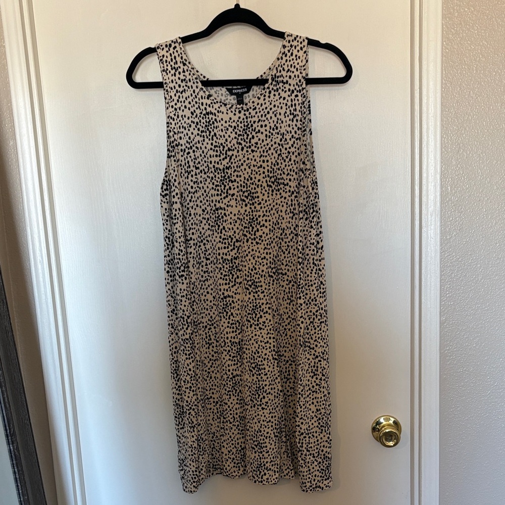 Express Sleeveless Black and Cream Printed Dress